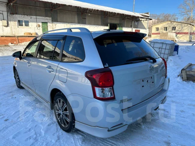 Toyota Corolla Fielder. ZRE162G, 2ZRFAE ����