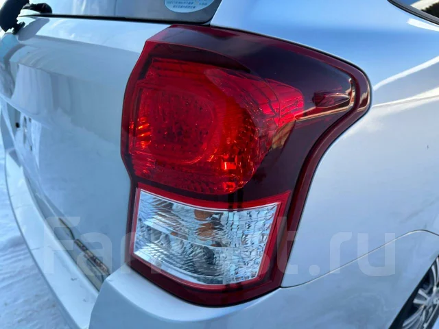 Toyota Corolla Fielder. ZRE162G, 2ZRFAE ����