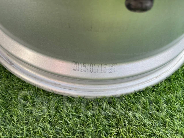 Bridgestone Eco Forme. 7.0x17", 5x114.3, ET45 ����