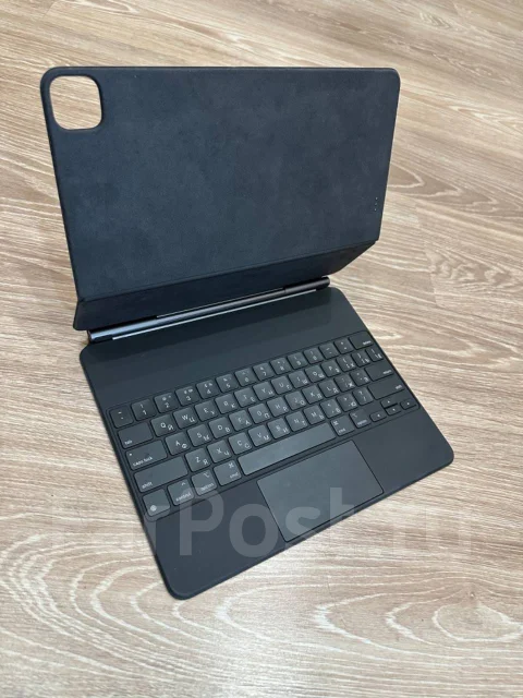 Apple iPad Pro 12.9 2022. 12.9 ������, ������ 256 �� ����