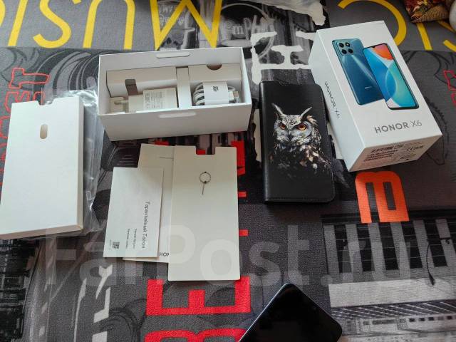 Продам Honor x6, новый, броня на телефоне+ чехол, 64 гб, 6.50 ...