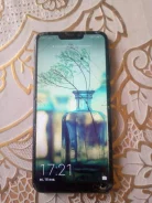 Honor 8C. �/�, 32 ��, ������, 3G, 4G LTE, Dual-SIM ����