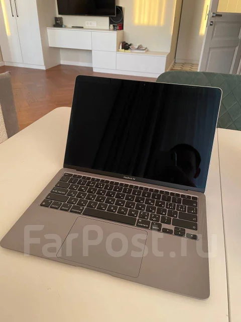 Apple MacBook Air 13 2020. ��� 8 �� ����