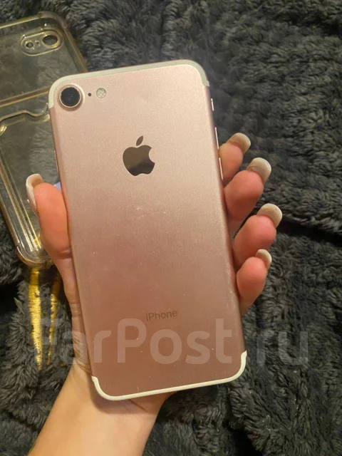 Apple iPhone 7. �/�, 32 ��, ������� ����