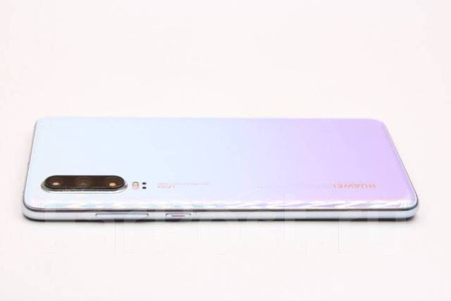 Huawei P30, 128 гб, 6.10", моноблок, синий, б/у, в наличии. Цена: 15 ...
