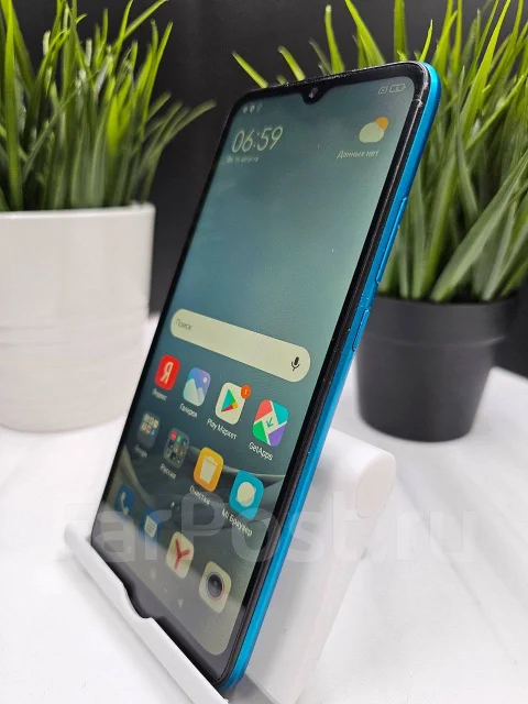 Xiaomi Redmi 9A. �/�, 32 ��, ���������, 3G, 4G LTE, Dual-SIM, NFC ����
