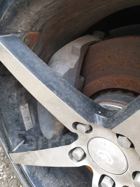 Lexus IS250 ����