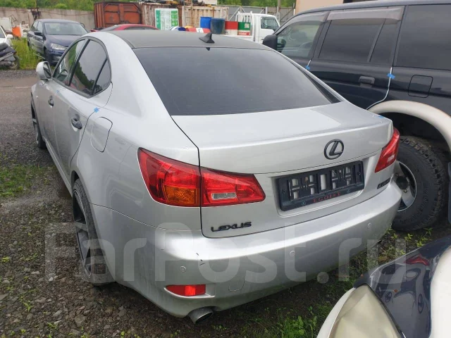 Lexus IS250 ����