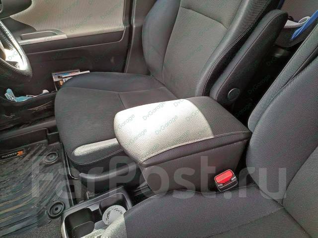 Подлокотник бардачок Toyota Wish 03-17 купить во Владивостоке по цене ...