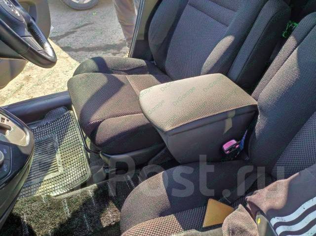 Подлокотник бардачок Toyota Wish 03-17 купить во Владивостоке по цене ...