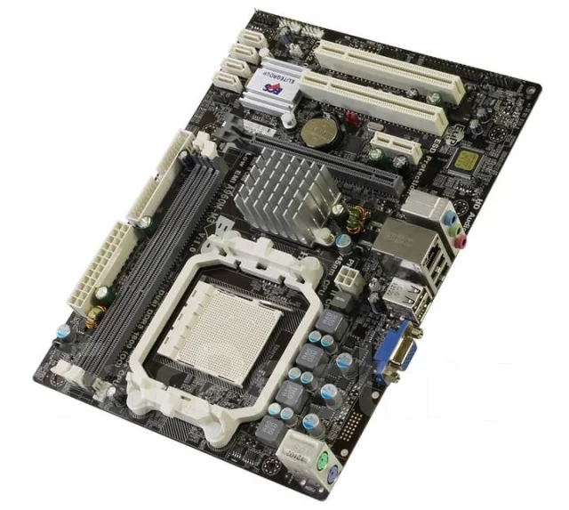 Socket AM3+ ����