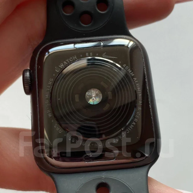 Apple Watch SE Nike. NFC ����