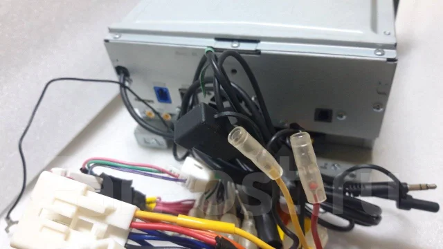 Kenwood MDV-D306W ����