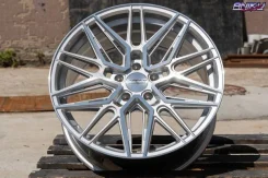 Vossen HF-7. 8.5x19", 5x114.3, ET35, �� 73,1���. ����