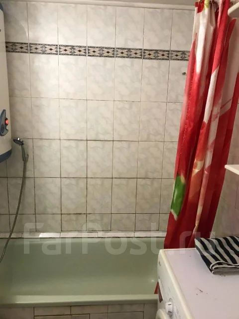 4-���������, ����� ������ 60. 15 ���.�� ��������� .����� �������., 95���.��., 1/5 ���� ����
