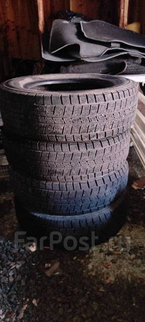 Dunlop, 185/70 R14, 14", 1 шт, в наличии, 185 мм, 70 %, радиальный ...