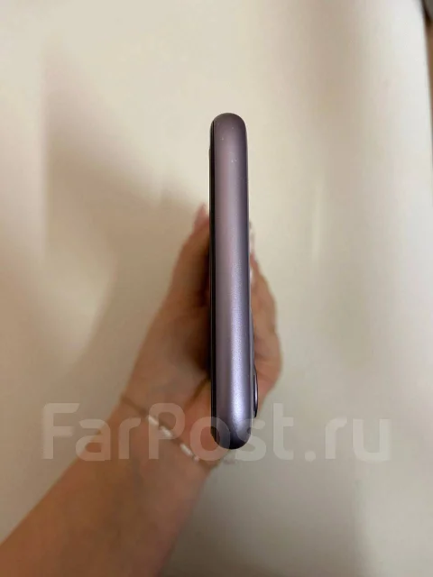 Apple iPhone 11. �/�, 64 ��, ����������, 3G, 4G LTE, ����������, NFC ����