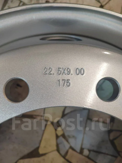 BWR. x22.5", 10x225 ����
