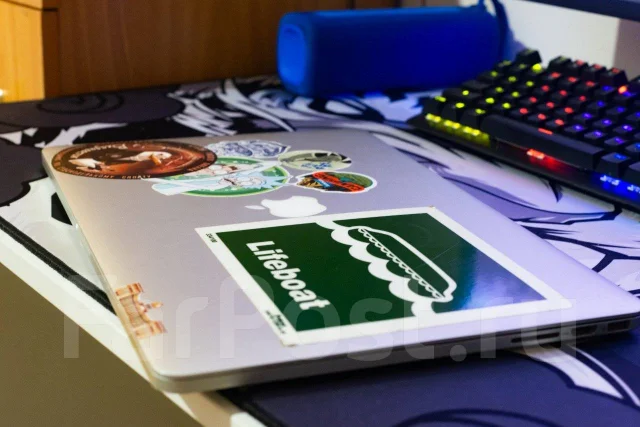 Apple MacBook Pro 15 2014 Mid. 15", 2,5����, ��� 16 ��, ���� 256���, WiFi: 1, Bluetooth: 1, ����������� �� 1��. ����