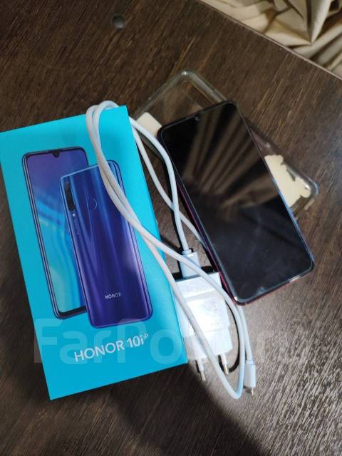 Honor 10i, 128 гб, 6.21", моноблок, красный, Dual-SIM, NFC, б/у, в ...