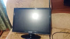 Samsung. 22", ���������� �� (LCD, LED, QLED) ����