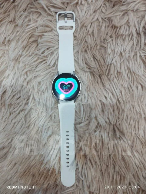 Samsung Galaxy Watch6. GPS ����