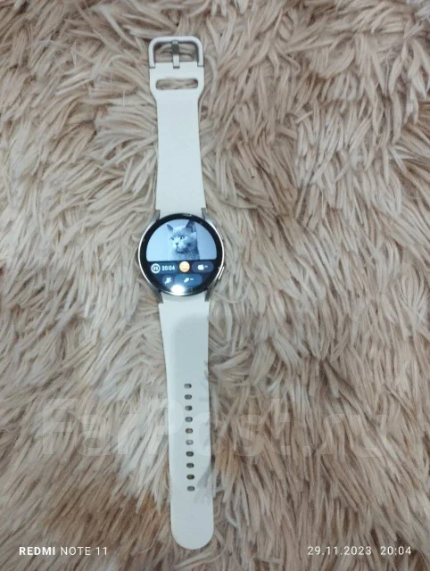 Samsung Galaxy Watch6. GPS ����