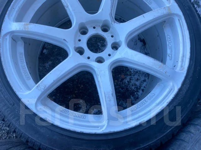 Work Emotion T7R. 9.5/8.5x18", 5x114.3, ET25/33 ����
