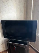 TCL. LCD (��) ����