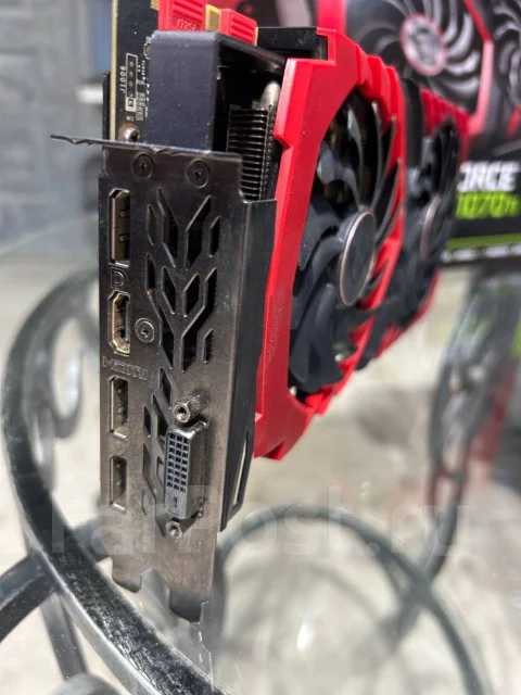 GeForce GTX 1070 Ti ����