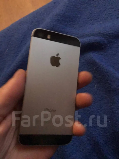 Apple iPhone SE. �/�, 32 ��, 3G, 4G LTE, NFC ����