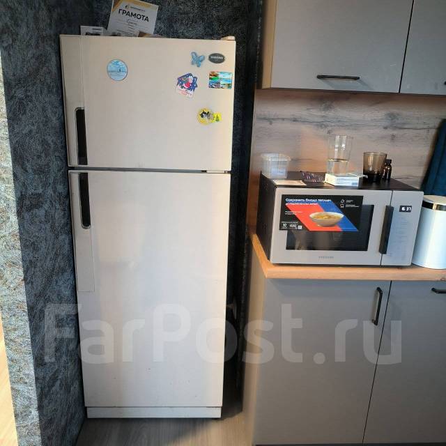 Продам холодильник, б/у, в наличии. Цена: 5 000₽ в Дальнегорске