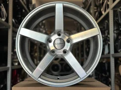 Vossen CV3-R. 7.5x17", 5x114.3, ET40, �� 73,1���. ��� ����� �� ������ ����