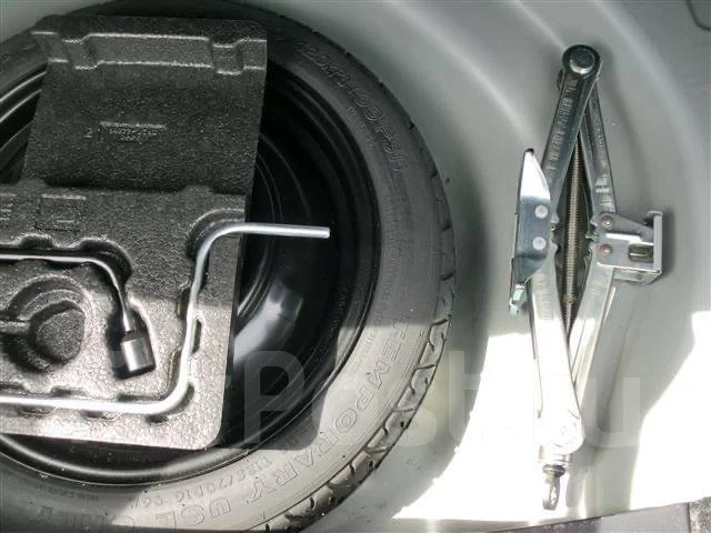 Toyota Corolla Axio. �������, ��������, 1.5 (110��.�.), ������, 66 000����. �� ����