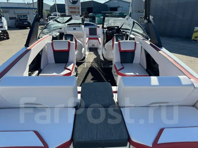 Scarab. 2023 ���, ����� 7,4��., ��������� ������������, 600��.�., ������. ��� ����� �� ������������ ����