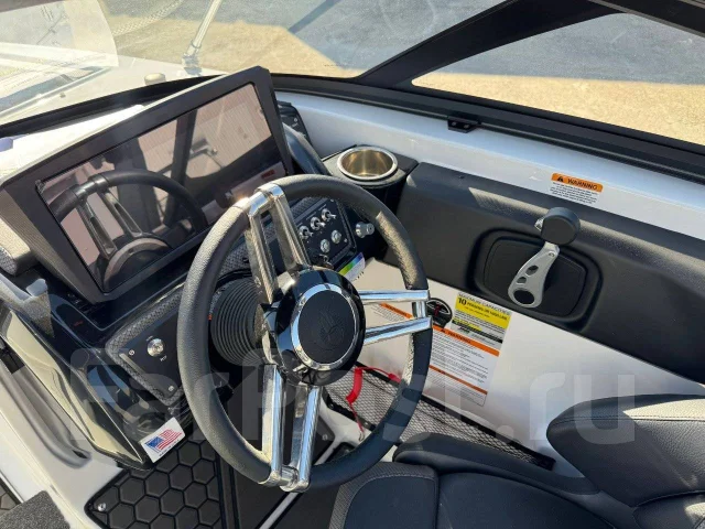 Scarab. 2023 ���, ����� 6,4��., ��������� ������������, 600��.�., ������. ��� ����� �� ������������ ����