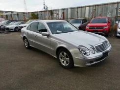 Mercedes-Benz E-Class. W211, 112913 ����