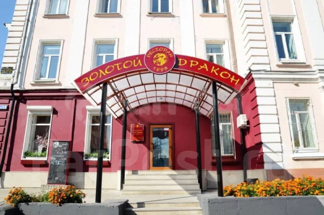 Помещение под ресторан в центре города - первая линия, 190,0 кв. м ...