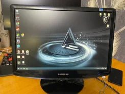 Samsung. 20", ���������� �� (LCD, LED, QLED) ����
