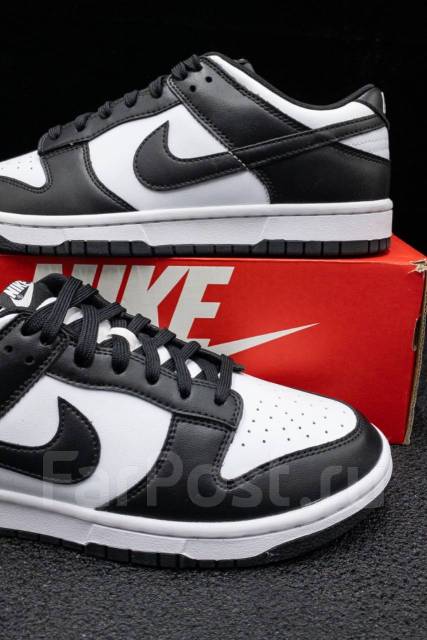 Nike Dunk Low Retro