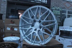 Vissol F-103. 8.5x18", 5x114.3, ET38, �� 73,1���. ����