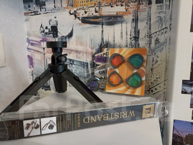 Fujifilm Instax Mini 90 ����