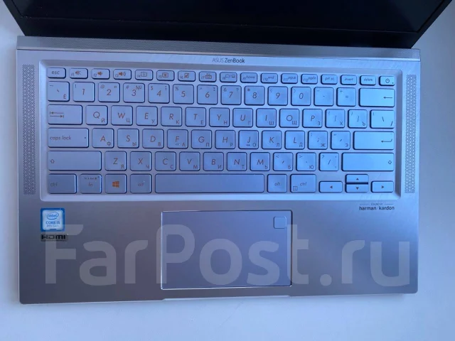 Asus ZenBook. 14", 1,8����, ��� 8 ��, ���� 256���, WiFi: 1, Bluetooth: 1, ����������� �� 3��. ����