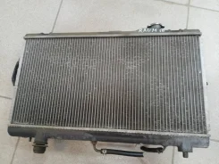 �������� ���������� ��������� Toyota Raum 1640011820 ����