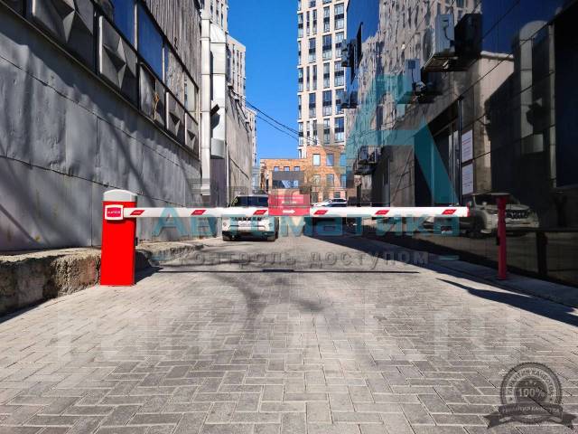 Установка автоматического шлагбаума, новый, в наличии. Цена: 78 000₽ во ...