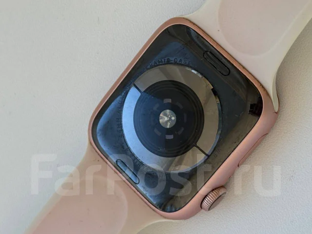 Apple Watch Series 4. GPS, NFC ����