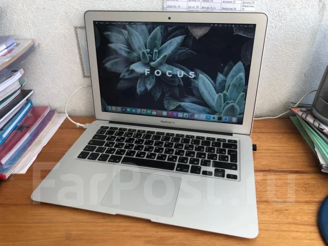 Apple MacBook Air 13 2015 Early MJVE2. 13.3", 1,6����, ��� 8 ��, ���� 500���, WiFi: 1, Bluetooth: 1 ����