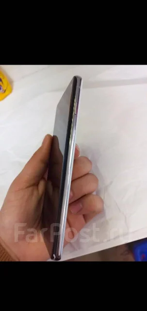 Samsung Galaxy S10. �/�, 128 ��, �����, 4G LTE, Dual-SIM, NFC ����