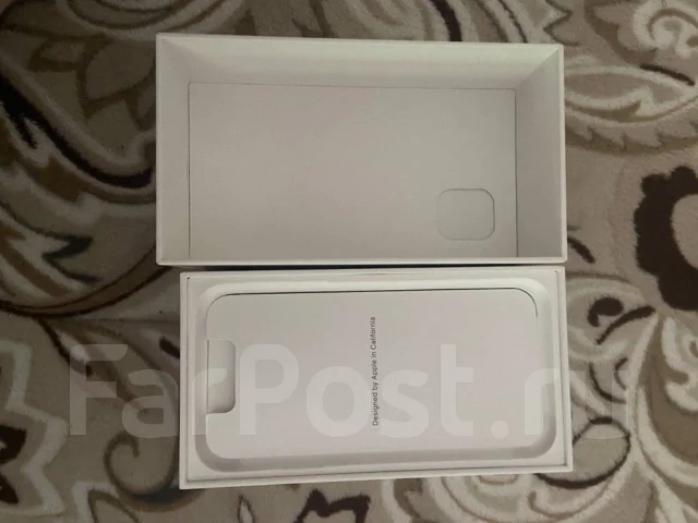Apple iPhone 11. �/�, 128 ��, �������, 4G LTE, NFC ����