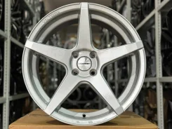 Vossen VPS-303. 7.5x17", 4x100, ET38, �� 73,1���. ����